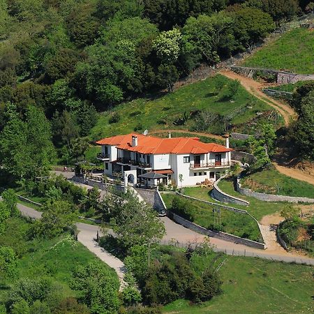 Hotel Makkas Krentis Екстер'єр фото