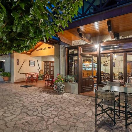 Hotel Makkas Krentis Екстер'єр фото
